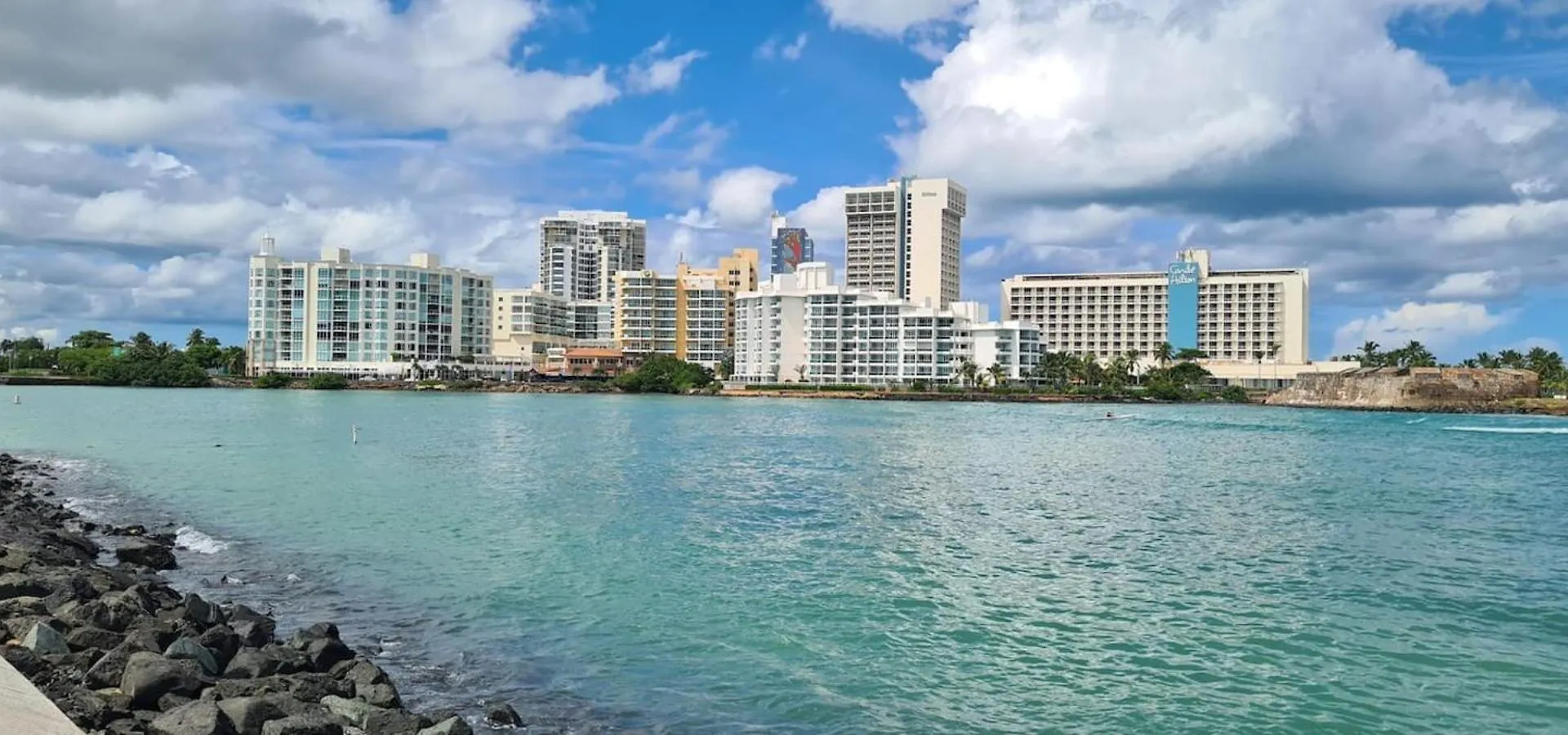 Condado Steps To The Beach, Vanderbilt & La Concha San Juan 0*,  Puerto Rico